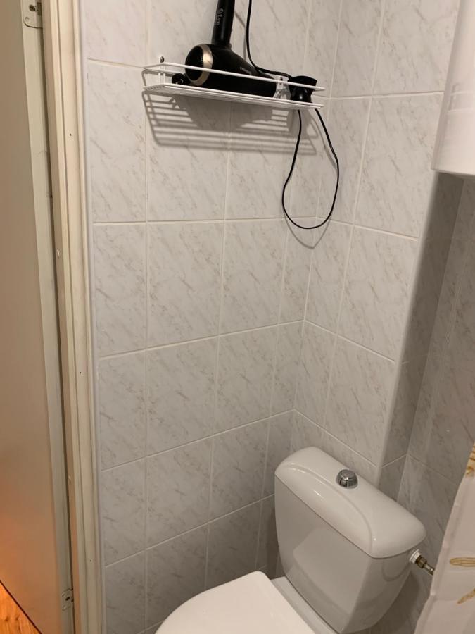 Rueuetli - Cute Old Town Apartment - 2 Big Beds, Free Parking Tartu Exterior foto